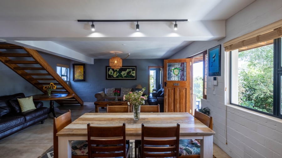 4 Bedroom Property for Sale in San Michel Western Cape